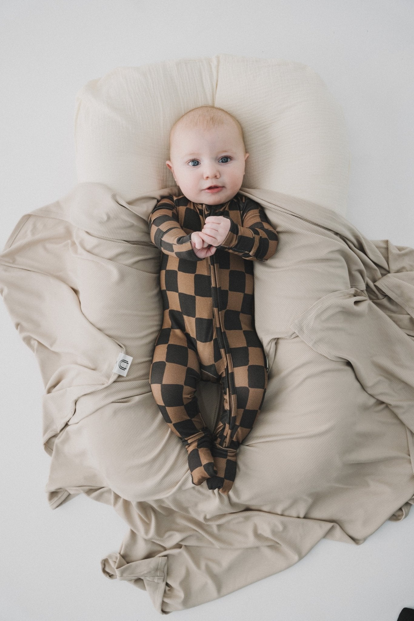 Dune Stretch Swaddle BlanketStretch Swaddle BlanketEllie Sue