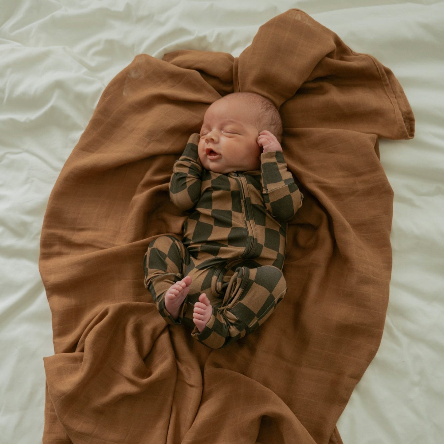 Ink & Earth Checkerboard Zipper RomperZipper RomperEllie Sue0 - 3 Months