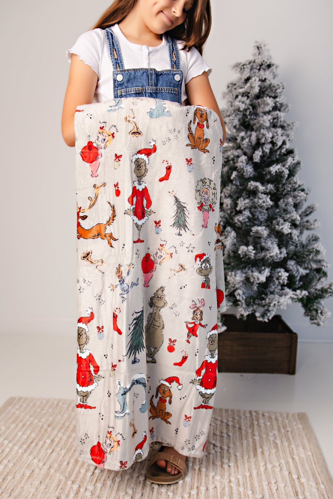 Classic Christmas Throw Blanket