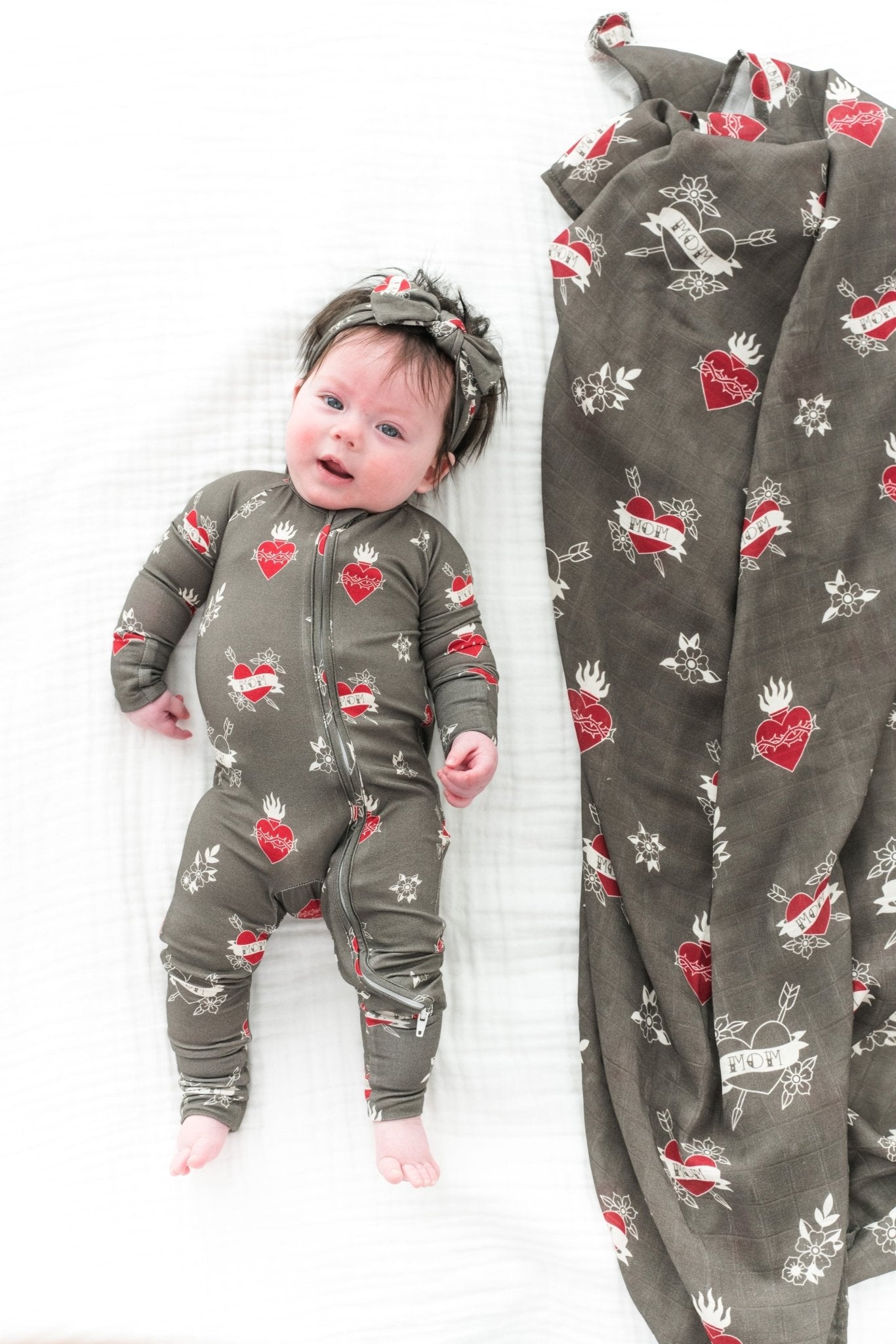 Heart Throb Muslin BlanketMuslin BlanketEllie Sue